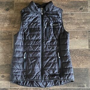 Vineyard Vines Dark Quilted Vest- small